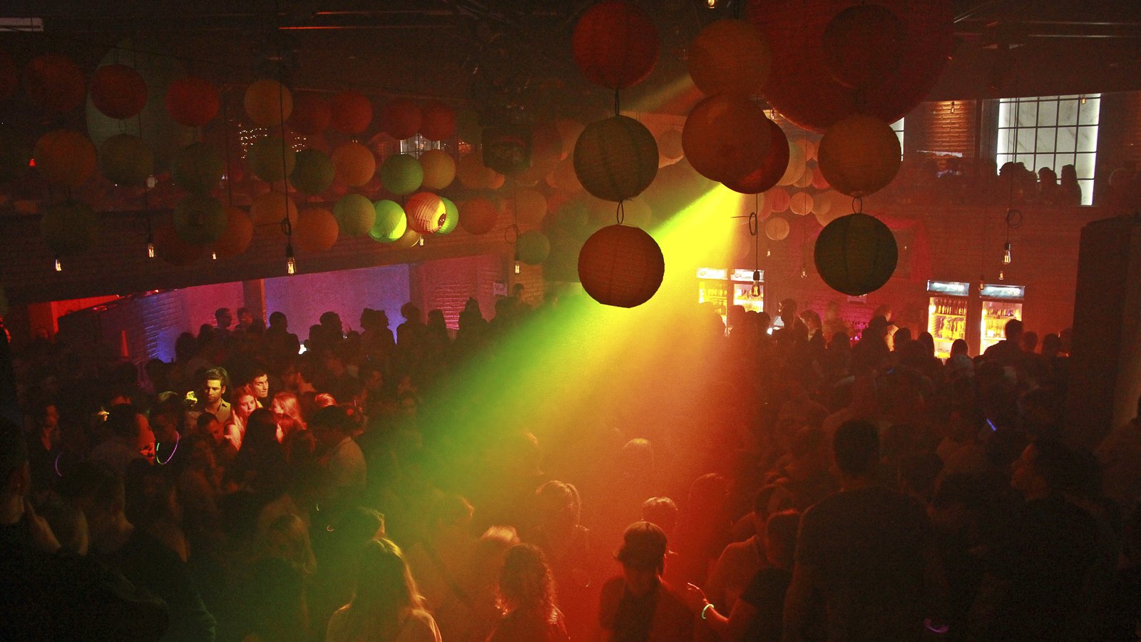 2B Events Party, 90's Just & Only, Impression