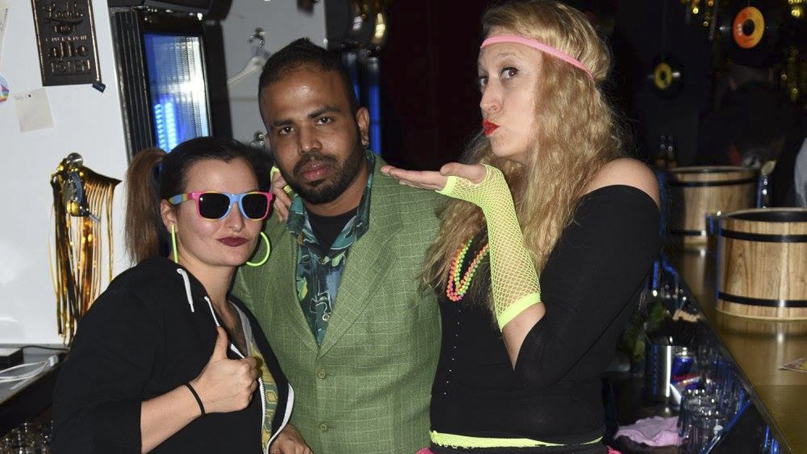 2B Events Party, Schlosskeller, 80s Just & Only, Staff, Motto